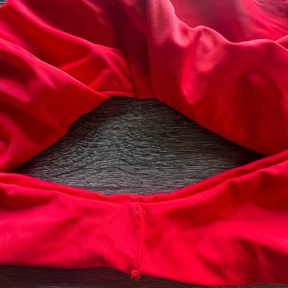 Pre-loved Red Women's Swim Bottom - Picture 3 of 5